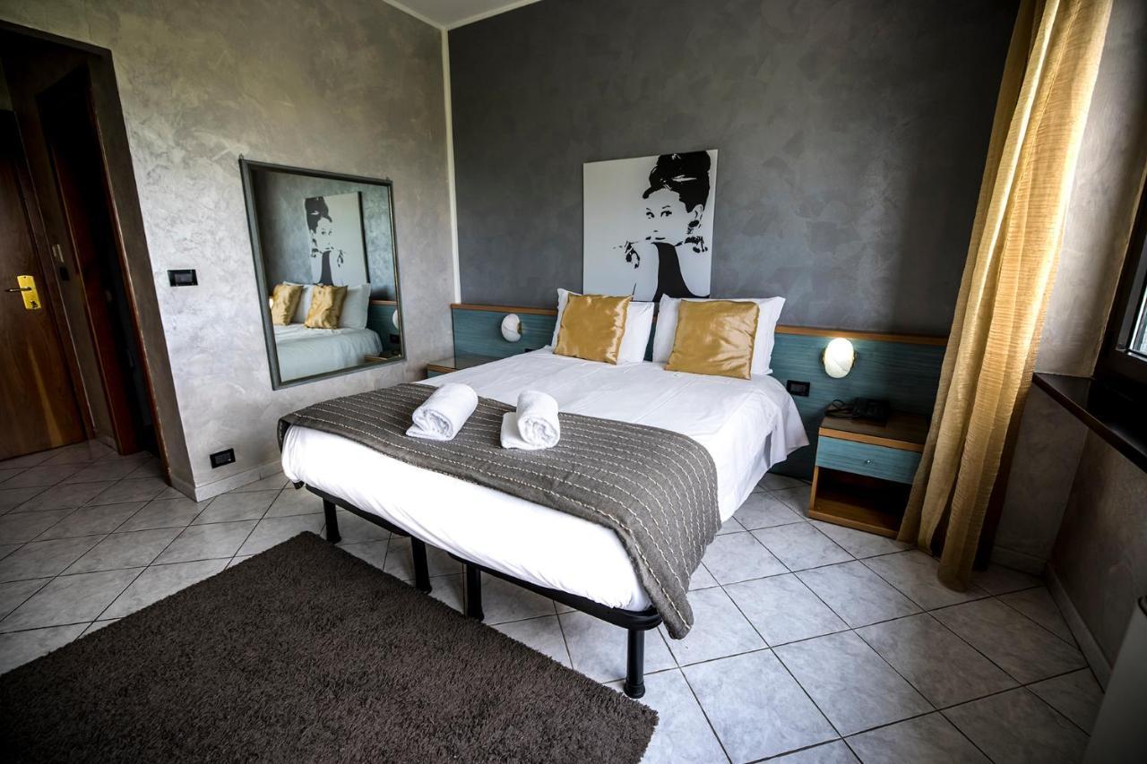 Piccolo Hotel Allamano Grugliasco Zewnętrze zdjęcie